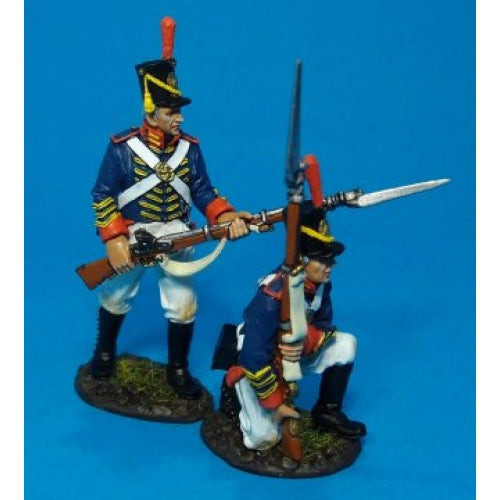 2 U.S. Marines at Ready