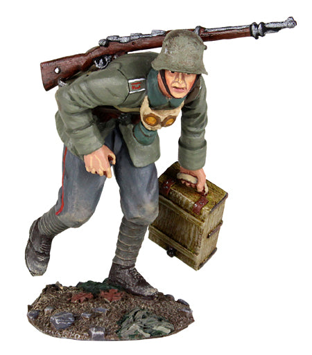 German Infantry Advancing with Ammo Box