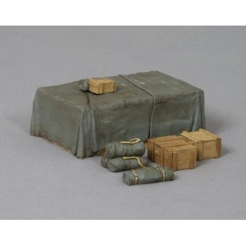 Tarpaulin Covered Crate (No Decals)