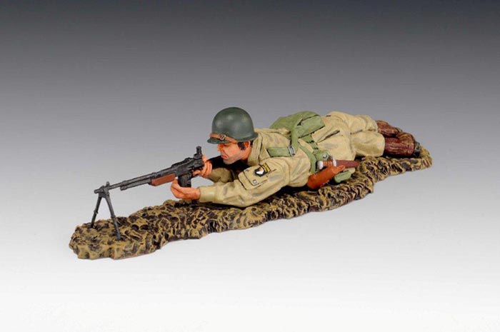 Bar Gunner Firing from the prone position - 101st Airborne
