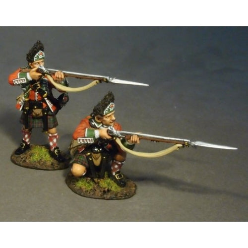 Two Grenadiers Skirmishing 77th Regiment of Foot