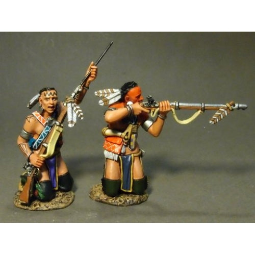 Woodland Indians, 2 Kneeling, Firing and Loading B
