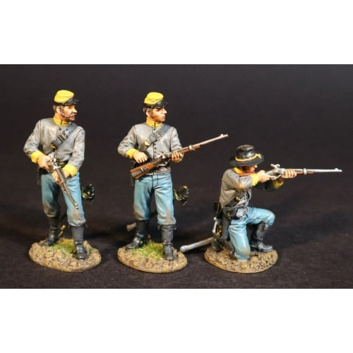 3 Dismounted Confederate Cavalryman