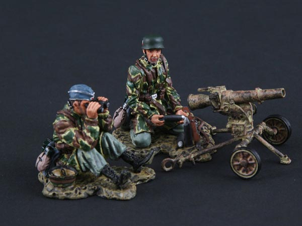 2 Man Fallschirmjager Team Manning a 7.5cm Light Gun