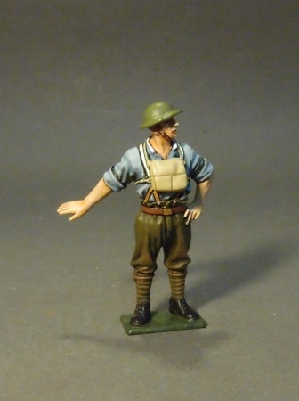 ARTILLERY CREW STANDING - PLATFROM BASE