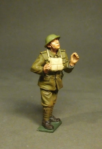 ARTILLERY CREW STANDING - PLATFROM BASE