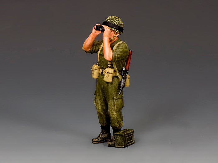 Standing Israeli Officer w/Binos