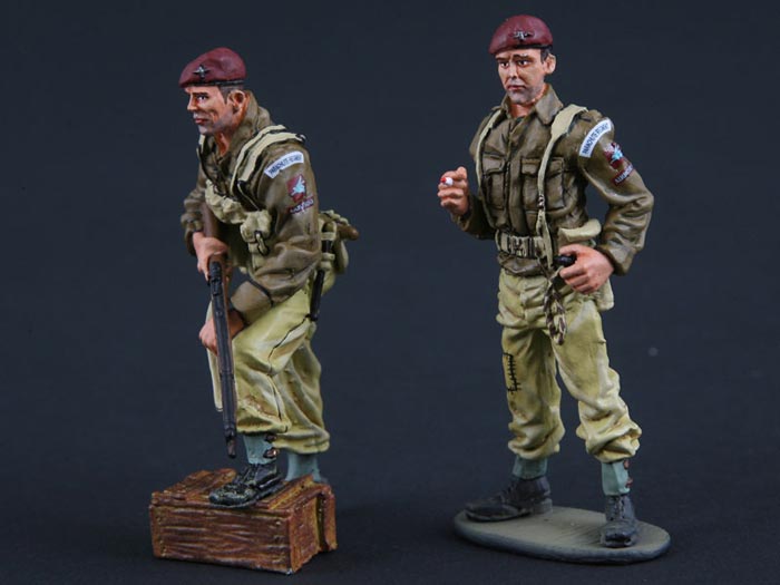 The Sentries (2 British Paratroopers)