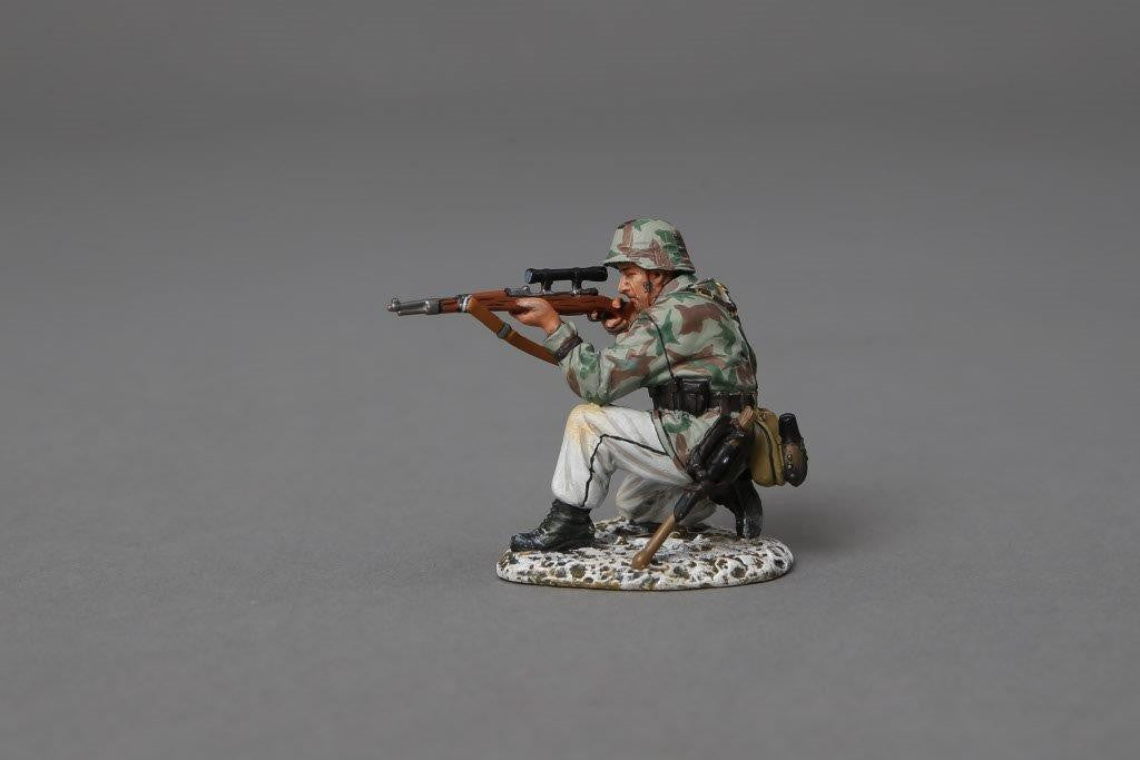Grenadier Kneeling (Winter)