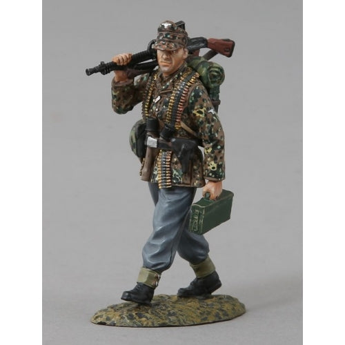 SS Soldier with Machine Gun