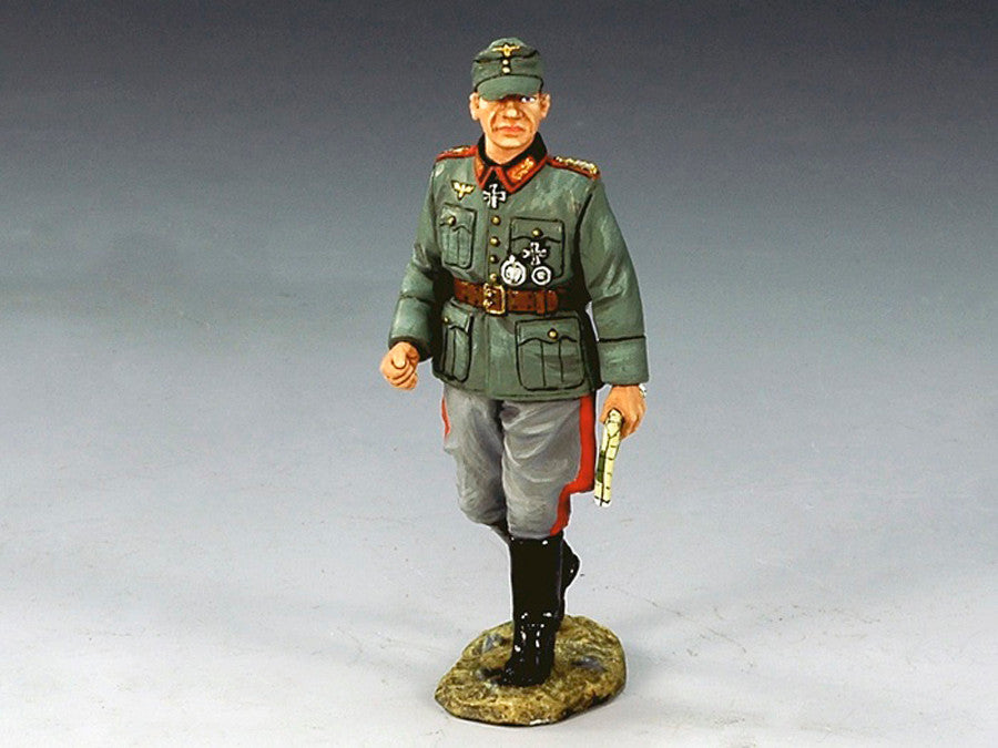 General Leutnant Fritz Bayerlein