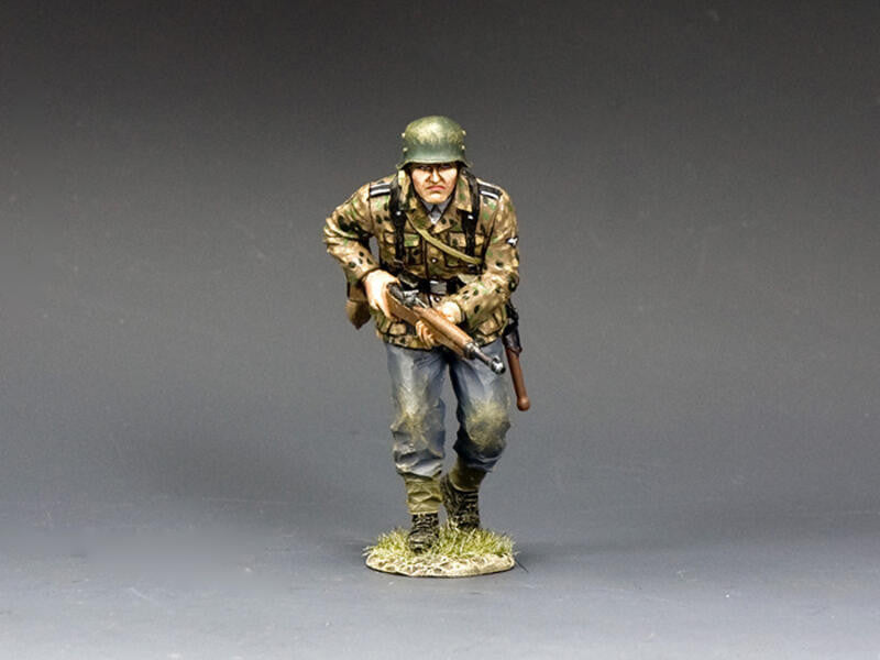 HJSS Advancing with Rifle